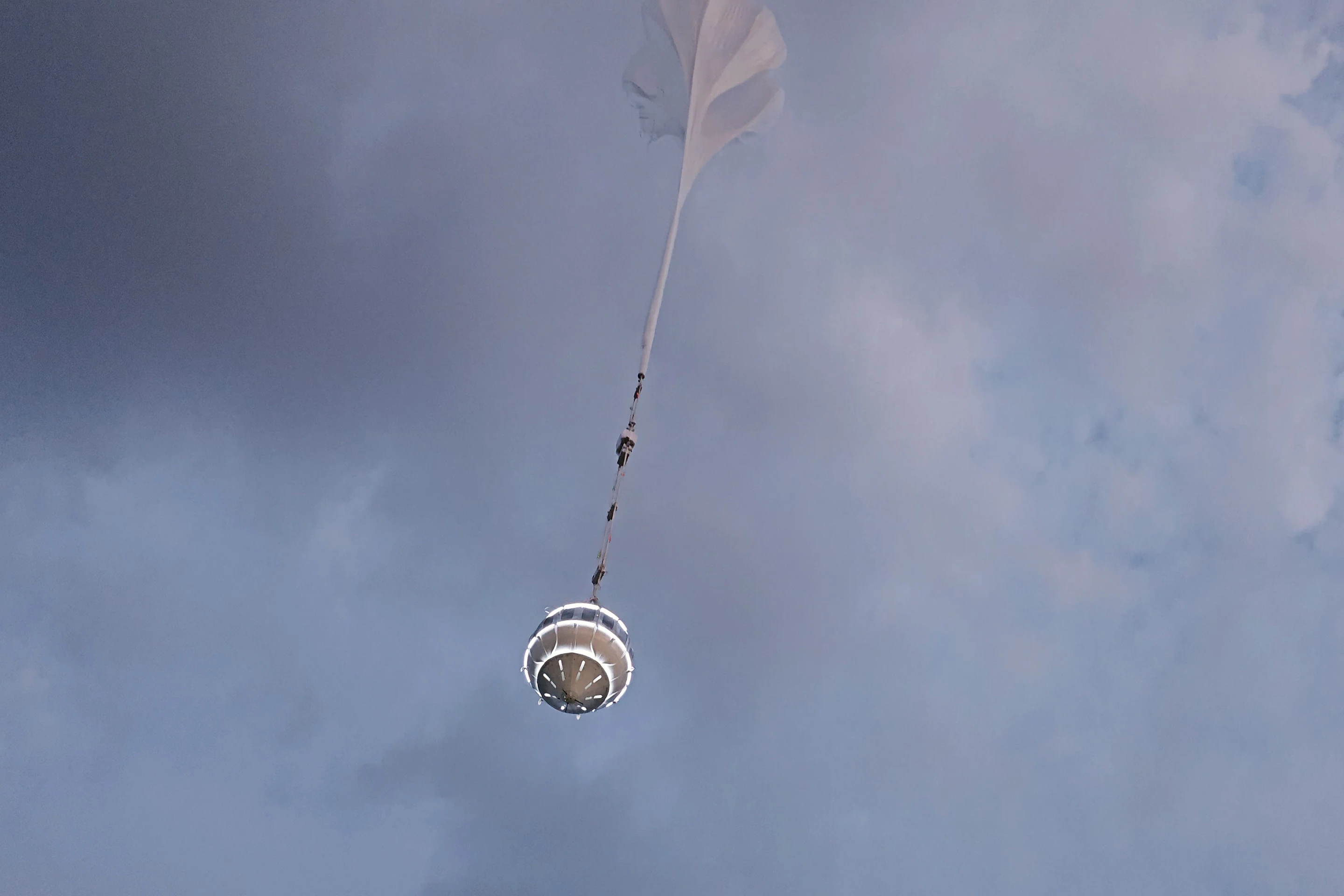 Sightseeing capsule makes its first balloon flight to the edge of